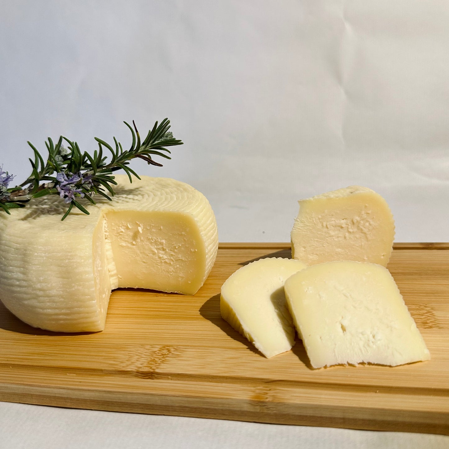 Formaggio vaccino semiduro
